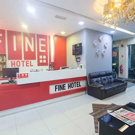 Fine Hotel-2